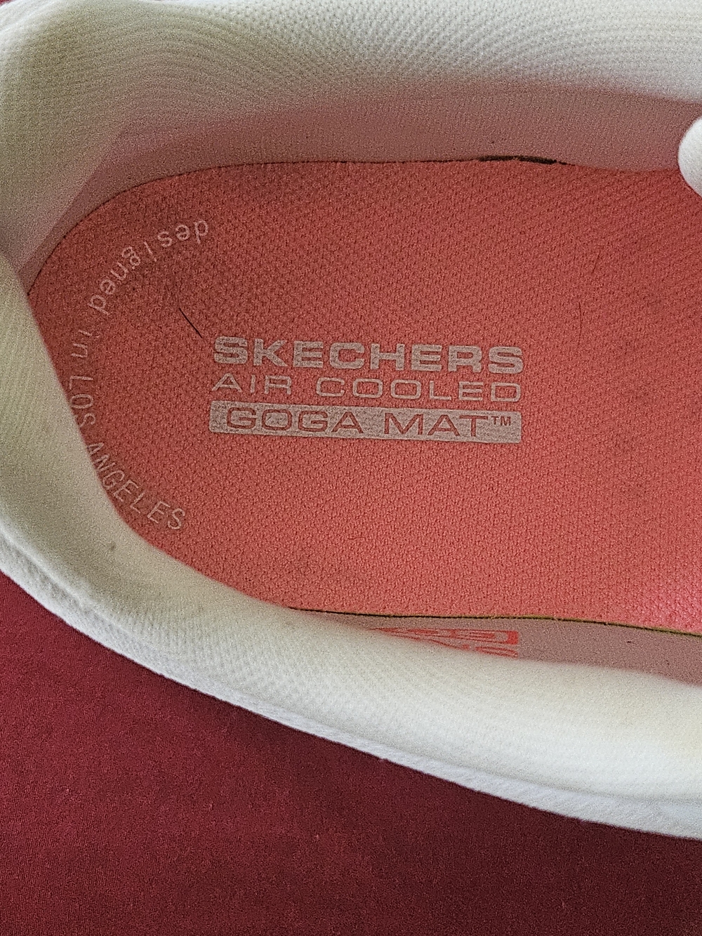 Skechers GOwalk Women's White w/ Pink Accents Sneakers- Size  7 - Picture 4 of 6